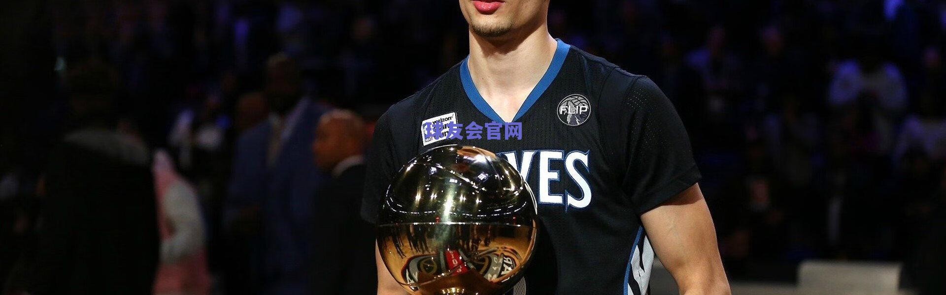77抢七历史第一！独行侠再陷困局，东契奇孤掌难鸣