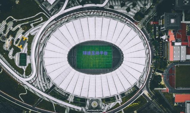 迪亚斯复苏CDK亮眼，疯狂米兰强势开启卫冕旅程